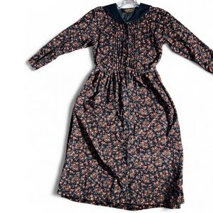 VINTAGE NEAR PERFECT CONDITION Eddie Bauer Button Up Dress ❤️🖤